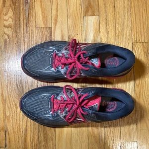 Brooks Glycerin 14 running shoes, size women’s 10